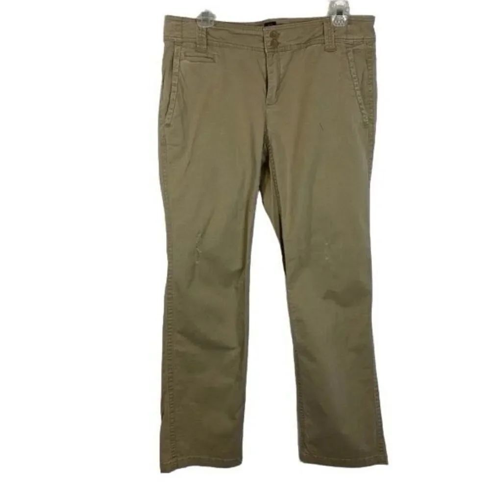New York & Company Khaki Capris- size 8